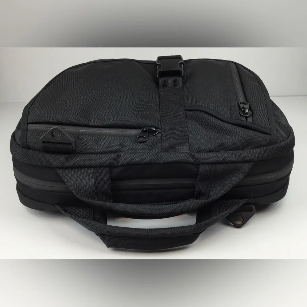 Tom Bihn Messenger Bag Empire Builder Black Travel Laptop Briefcase Carry-on